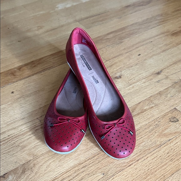 Clarks Shoes - Clarks Women's Red Ballet Flats